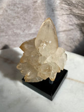 Load image into Gallery viewer, Calcite - Auglaize Quarry, Ohio A
