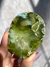 Load image into Gallery viewer, High Quality Australian Prehnite H
