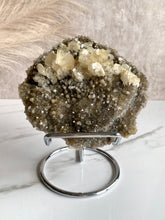 Load image into Gallery viewer, Sandwich Calcite on Quartz (P)
