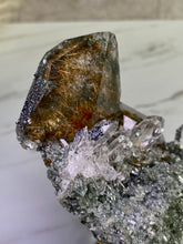 Load image into Gallery viewer, Collectors&#39; Rutile Himalayan Quartz F
