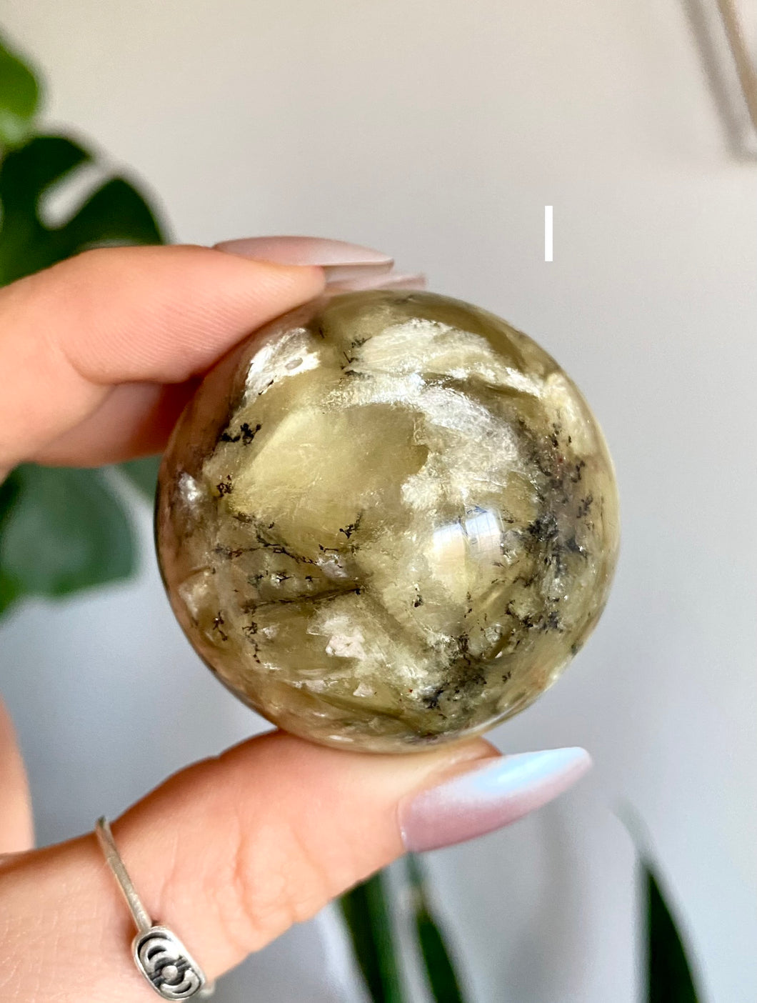 Gem Muscovite Spheres (I-P)