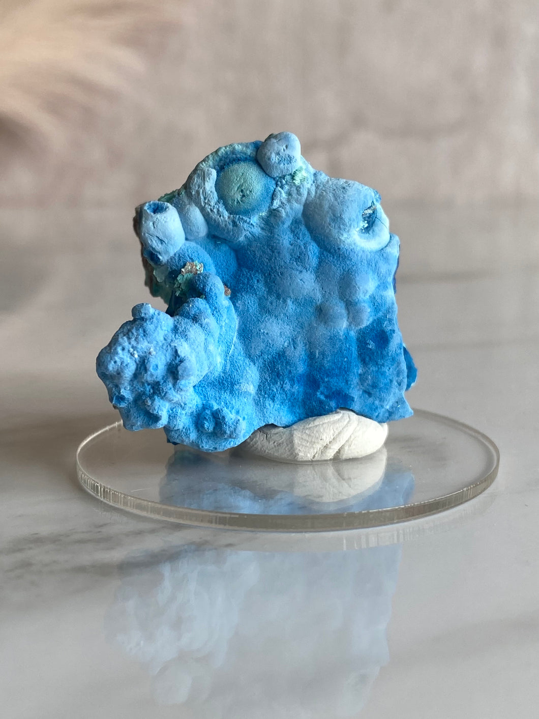 shattuckite, blue shattuckite crystal, shattuckite and chrysocolla, front