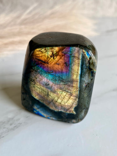 labradorite crystal, labradorite freeform, rainbow labradorite, front