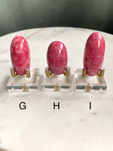 Load image into Gallery viewer, Rare Thulite Shiva Lingam (A-L)
