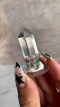 Load and play video in Gallery viewer, Collectors&#39; Himalayan Quartz Point DE
