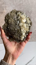 Load and play video in Gallery viewer, Sandwich Calcite on Quartz (P)
