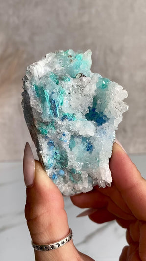 Shattuckite crystal, Shattuckite and Quartz mineral specimen, Shattuckite in Quartz, video